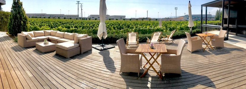 Terraceo en Bodegas Valdemar