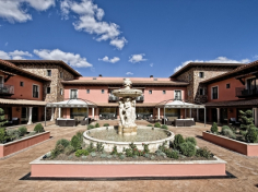 Patio hotel