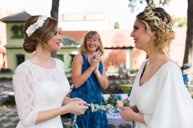 Wedding celebrants in Spain